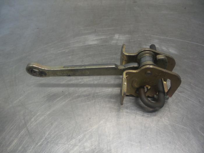 Deurvanger 4Deurs rechts-voor van een BMW 3-Serie (3-Serie 9, Gebruikt, -, -, Ophalen of Verzenden