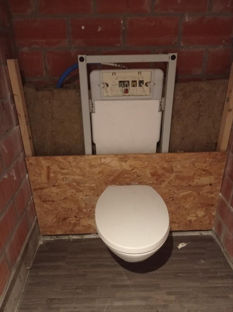 Inbouw toilet, Ophalen, Toilet