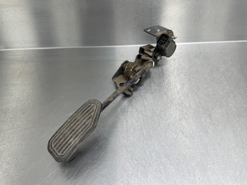 PEDALE D'ACCELERATEUR HiAce II (|8928147010|1983003011|), Autos : Pièces & Accessoires, Utilisé, Toyota