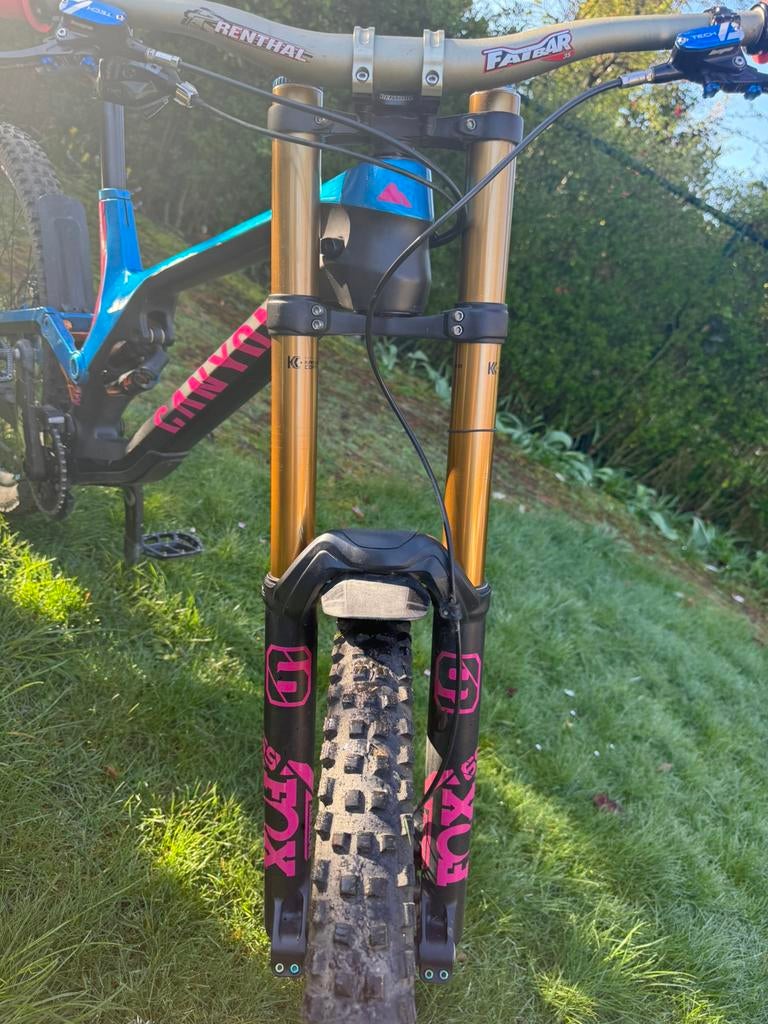 Fox float factory 40 27,5 23mm grip2 custom 69 decals, Fietsen en Brommers, Ophalen of Verzenden, Gebruikt