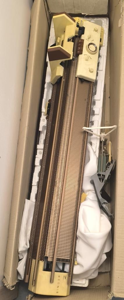 Machine à tricoter Singer memo 2, Hobby & Loisirs créatifs, Enlèvement, Utilisé, Tricot, Machine