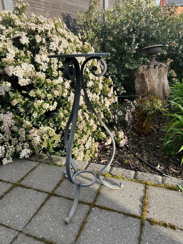 Plantenstaander smeedijzer, Huis en Inrichting, Woonaccessoires | Zuilen en Pilaren, Ophalen, Gebruikt