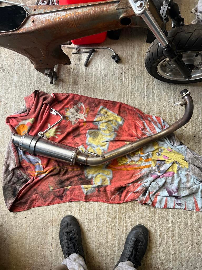 Dax/monkey uitlaten, Ophalen, Zo goed als nieuw, Uitlaat