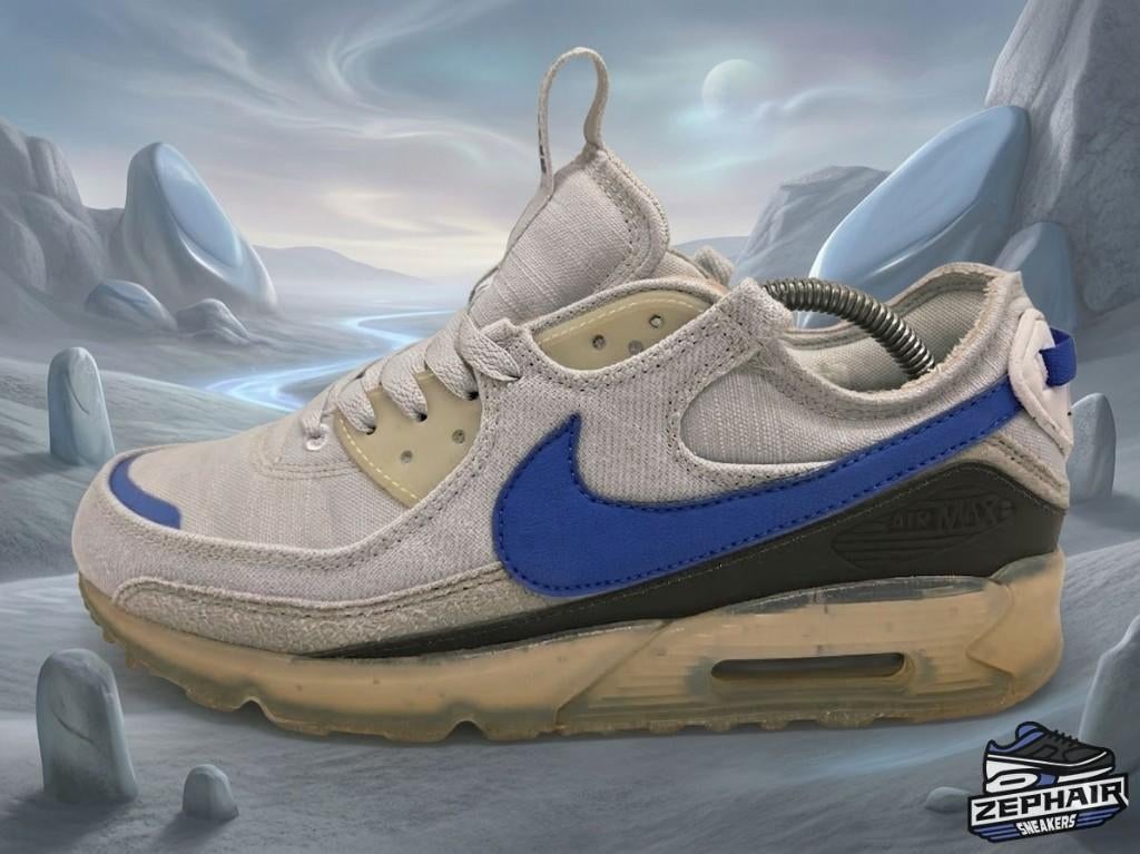 Nike Air Max 90 TerraScape 'Hyper Royal' EU42.5 2022, Enlèvement ou Envoi, Nike, Porté, Blanc