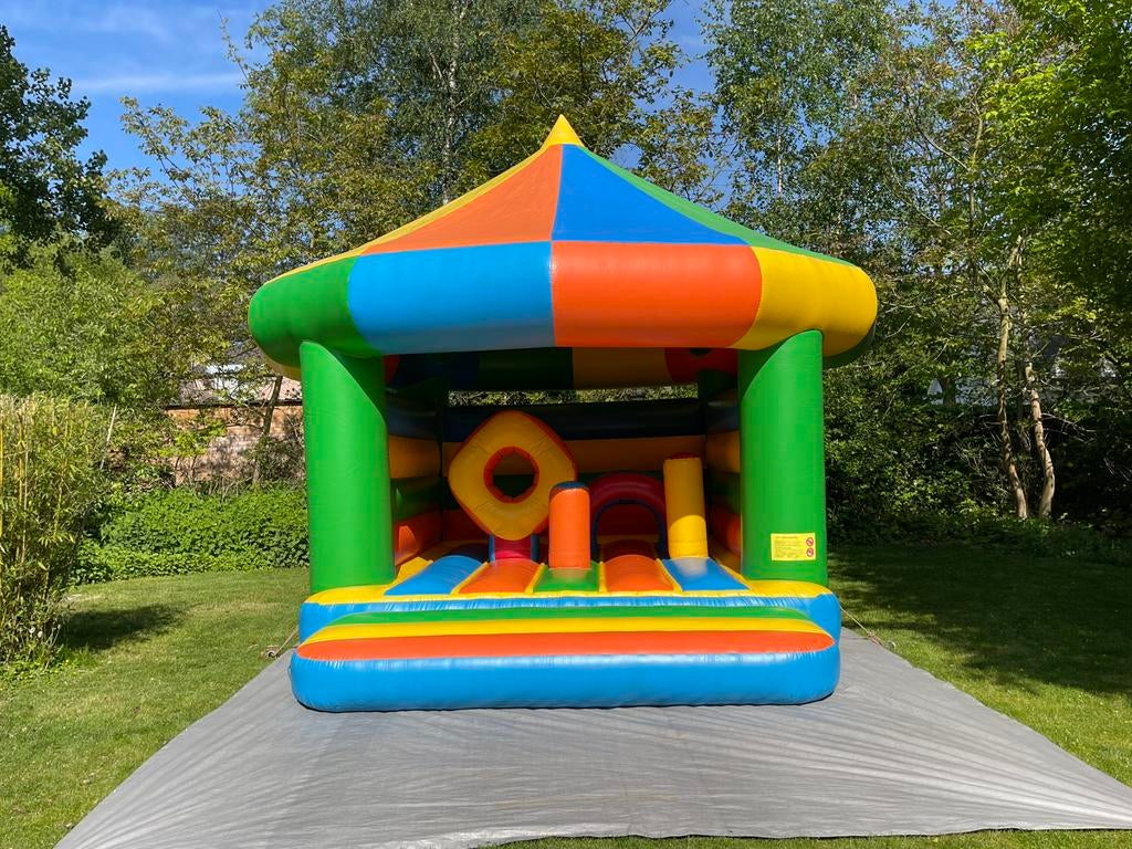 Springkasteel circus met obsrakels, Hobby & Loisirs créatifs, Enlèvement, Comme neuf