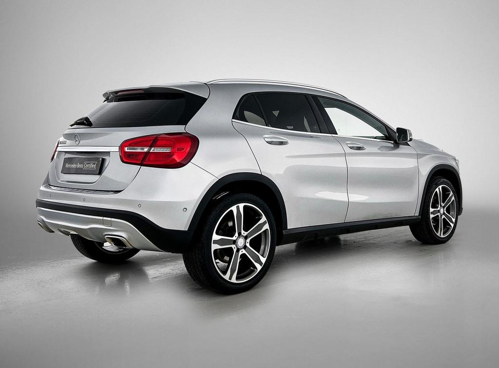 Mercedes-Benz GLA-Klasse 180 Urban Line Verwarmde Zetels | A, Autos, Mercedes-Benz, Argent ou Gris, Euro 6, 5 portes, 1200 kg