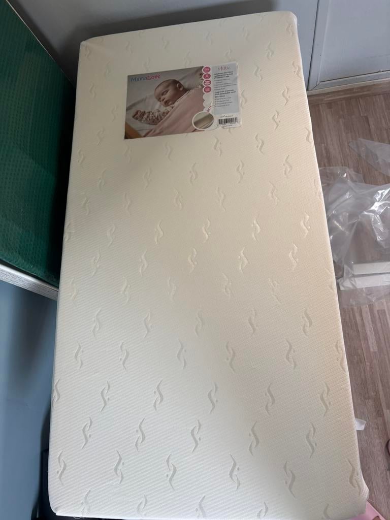 Matras baby 60x120, Kinderen en Baby's, Kinderkamer | Beddengoed, Zo goed als nieuw, Ophalen