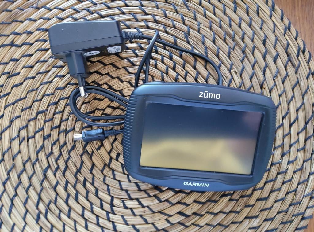 GPS Garmin Zũmo 390L, Motoren