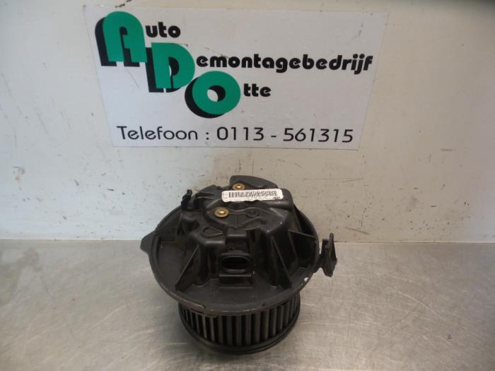 Moteur de ventilation chauffage d'un Citroen C5 (C5 00-), Autos : Pièces & Accessoires, Autres pièces automobiles, Citroën, Utilisé