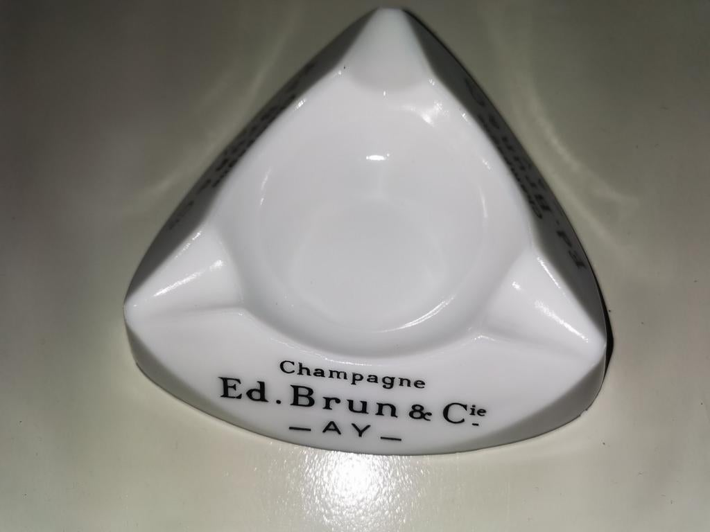 Champagne, vins Edouard BRUN & Cie - Cendrier AY, Enlèvement ou Envoi, Comme neuf, France, Champagne