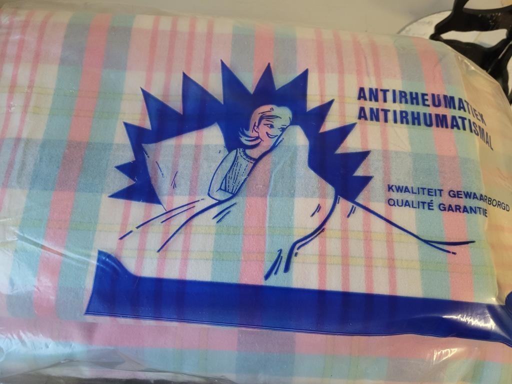 Nieuw flanellen beddengoed + kussensloop, Overige kleuren, Hoeslaken of Sloop, Ophalen of Verzenden, Nieuw