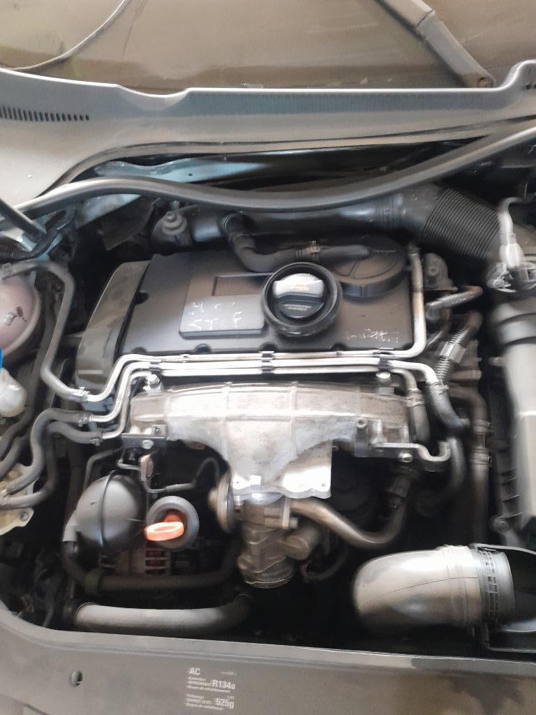 Vw Golf 5 . Accidenter . 2,0L TDI : Seument 150000 km . pour, Enlèvement, Utilisé, Seat