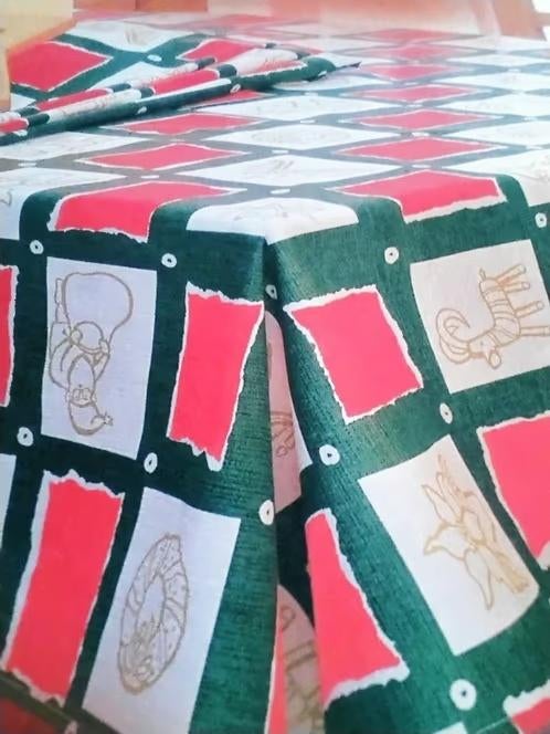 NAPPE DE NOEL RECTANGULAIRE, Enlèvement, Neuf