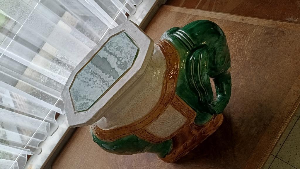 Olifant bijzettafel plantenstandaard, Ophalen