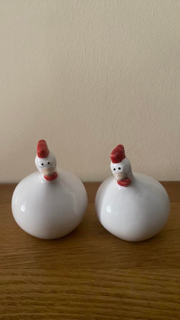 Ancienne paire petites poules j Line blanche excellent état, Collections, Porcelaine, Cristal & Couverts