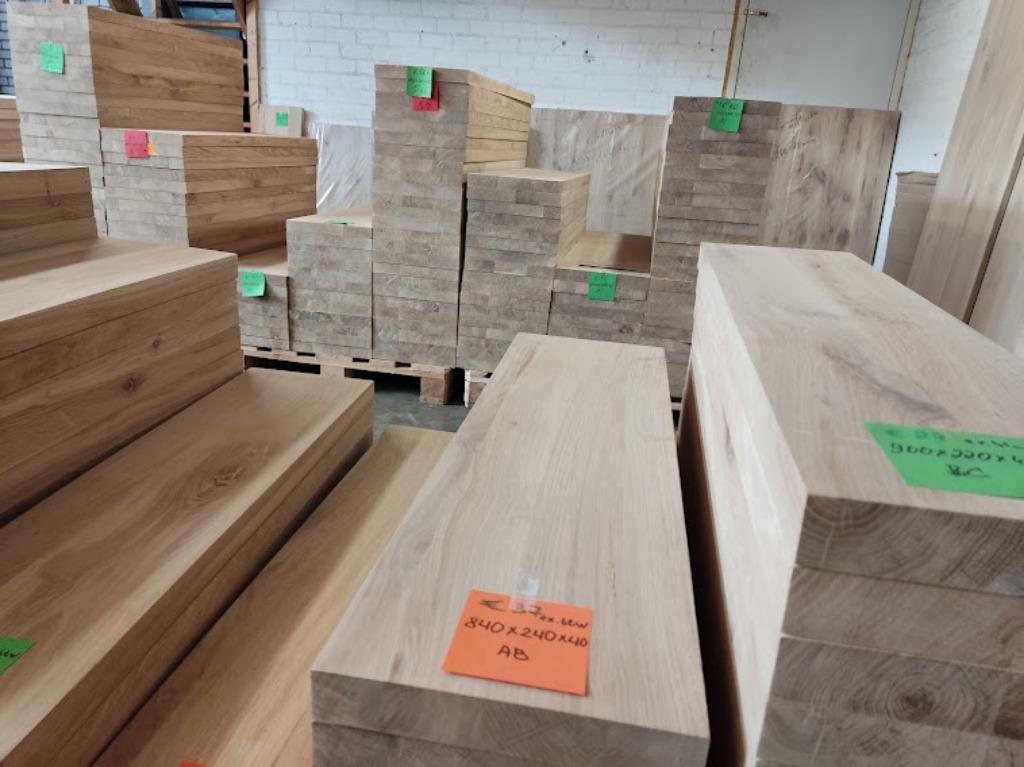 Marches en chêne massif épaisseur 40 mm, plateforme en chêne, Bricolage & Construction, Planchers ou planches, Enlèvement, Bois