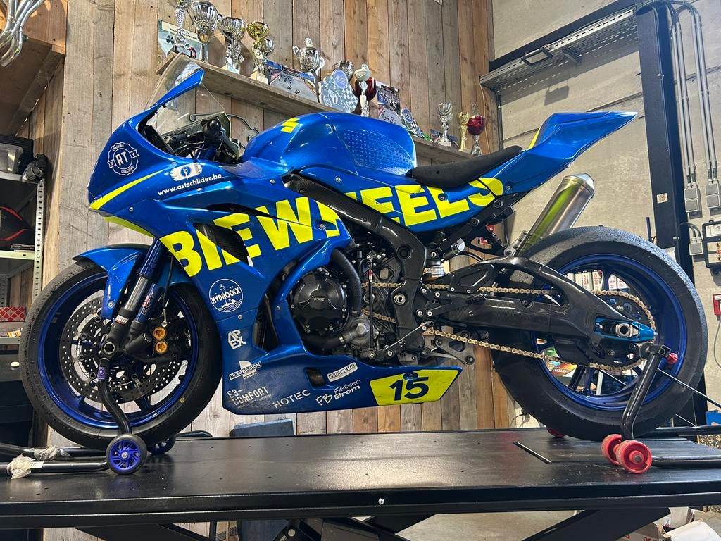 Suzuki Gsx-r1000r, Motoren, Sportuitlaat, 4 cilinders, Meer dan 35 kW, 999 cc