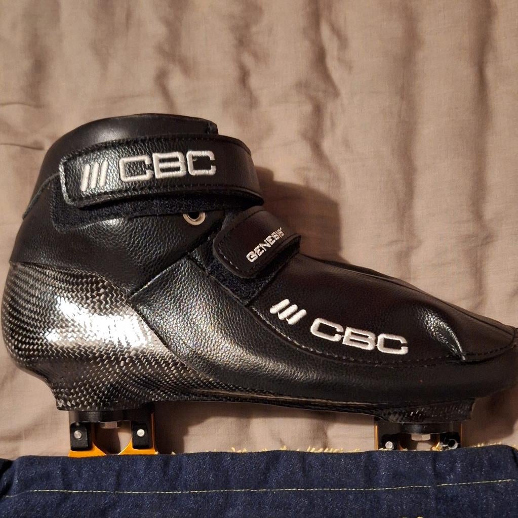 Schaatsschoenen shorttrack, Sport en Fitness, Ophalen