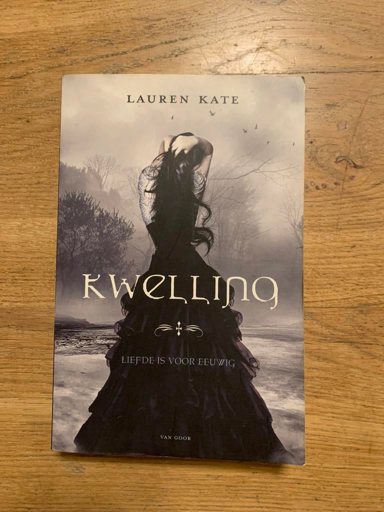 Kwelling (Fallen) - Lauren Kate, Boeken, Ophalen of Verzenden, Zo goed als nieuw