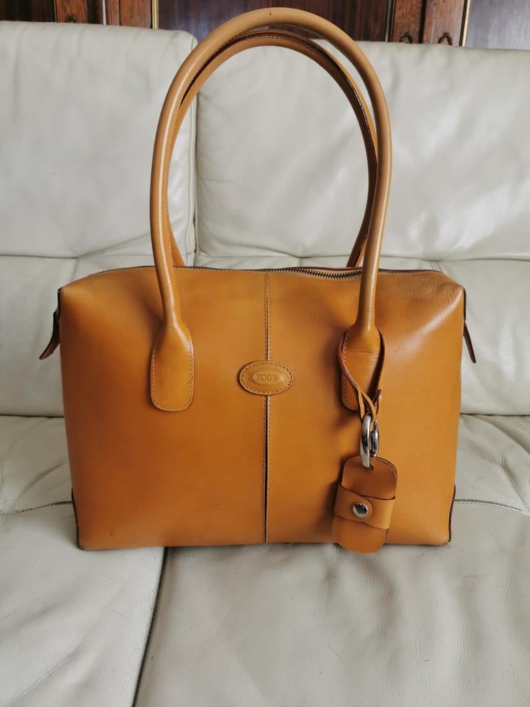 Sac à main Tod's, Bijoux, Sacs & Beauté, Sacs | Sacs Femme, Enlèvement ou Envoi, Utilisé, Sac à main