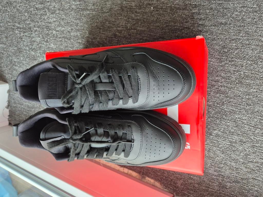 Diesel schoenen heren met 45, Ophalen, Zo goed als nieuw, Schoenen