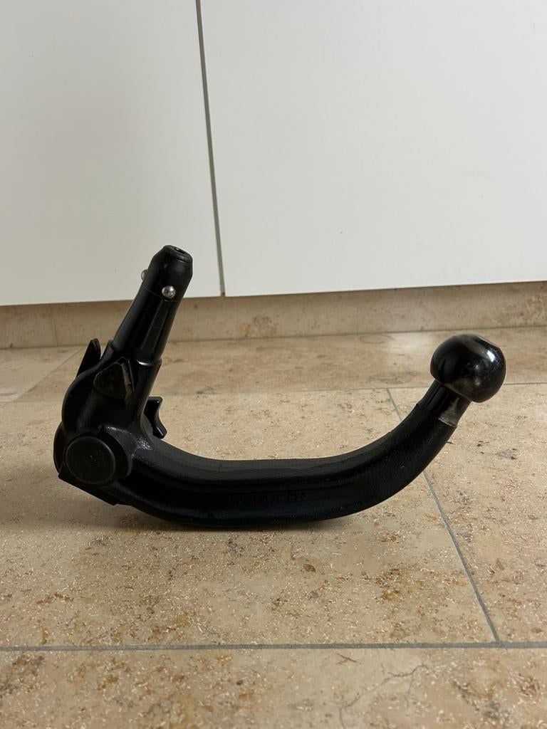 Afneembare trekhaak merk WESTFALIA., Ophalen, Gebruikt