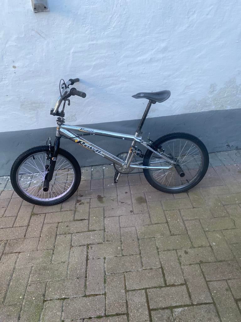 Bmx royal Bugatti, Fietsen en Brommers, Ophalen, Voetsteunen, Minder dan 16 inch, Zo goed als nieuw