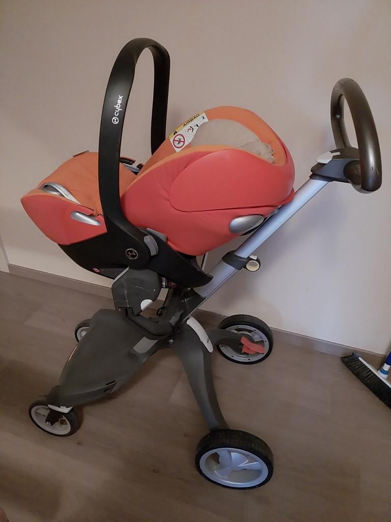 Stokke Xplory., Kinderen en Baby's, Verstelbare duwstang, Ophalen of Verzenden, Zo goed als nieuw, Kinderwagen