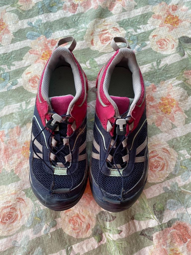 Lage wandelschoenen kind 36, Gebruikt, Meisje, Schoenen, Decathlon