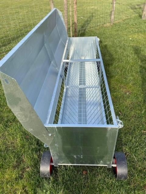 Grote hooiruif op wielen, de goedkoopste, Dieren en Toebehoren, Schapen, Geiten en Varkens