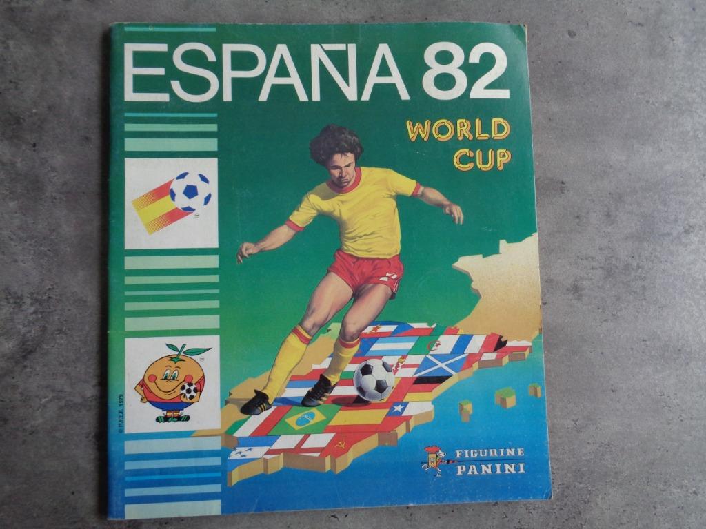 PANINI VOETBAL STICKER ALBUM WORLD CUP 82 ESPANA, Verzamelen, Ophalen of Verzenden, Zo goed als nieuw