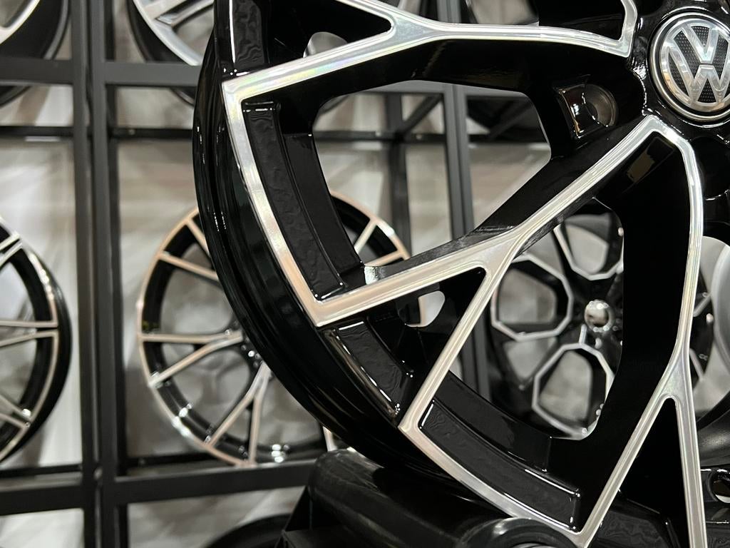 Jantes Volkswagen 17" WARMENAU LOOK 5X100 Polo 6R 2G IBIZA, Enlèvement ou Envoi, Neuf, 17 pouces, Jante(s)