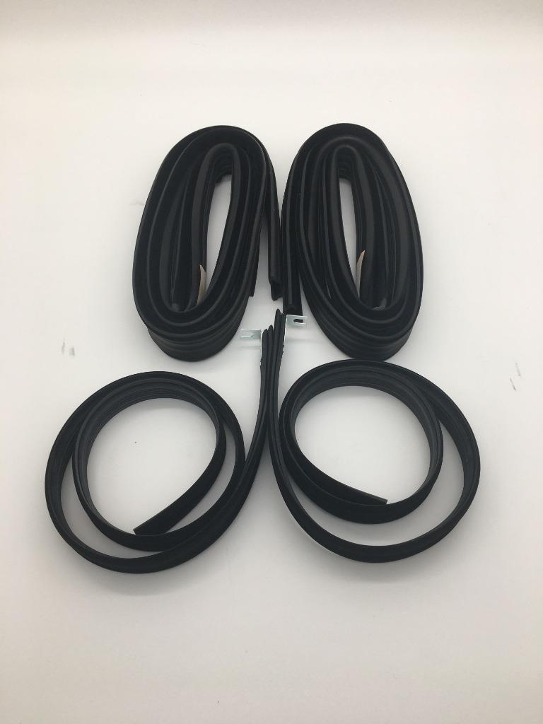 Te koop Raamgeleidingsrubber set chevrolet c10 c20 k10 k20, Ophalen of Verzenden, Nieuw, Chevrolet