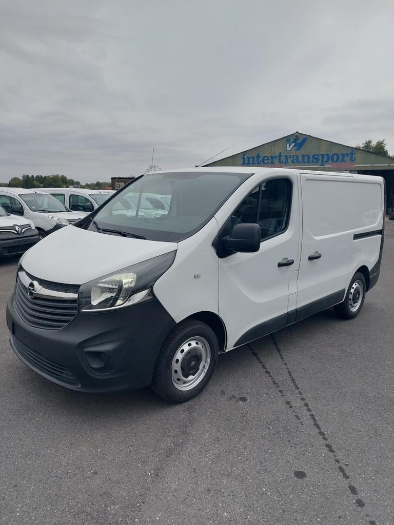 OPEL VIVARO 1.6CDTI 2018 EURO6B 77000KM OU 11250€ HORS TVA, Achat, 6 portes, Euro 6, Entreprise