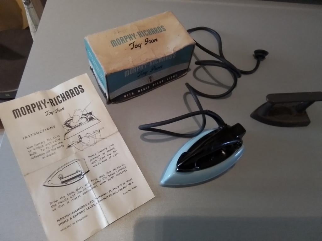 Een pagina in de geschiedenis van vintage speelgoestrijkijze, Verzamelen, Ophalen, Zo goed als nieuw