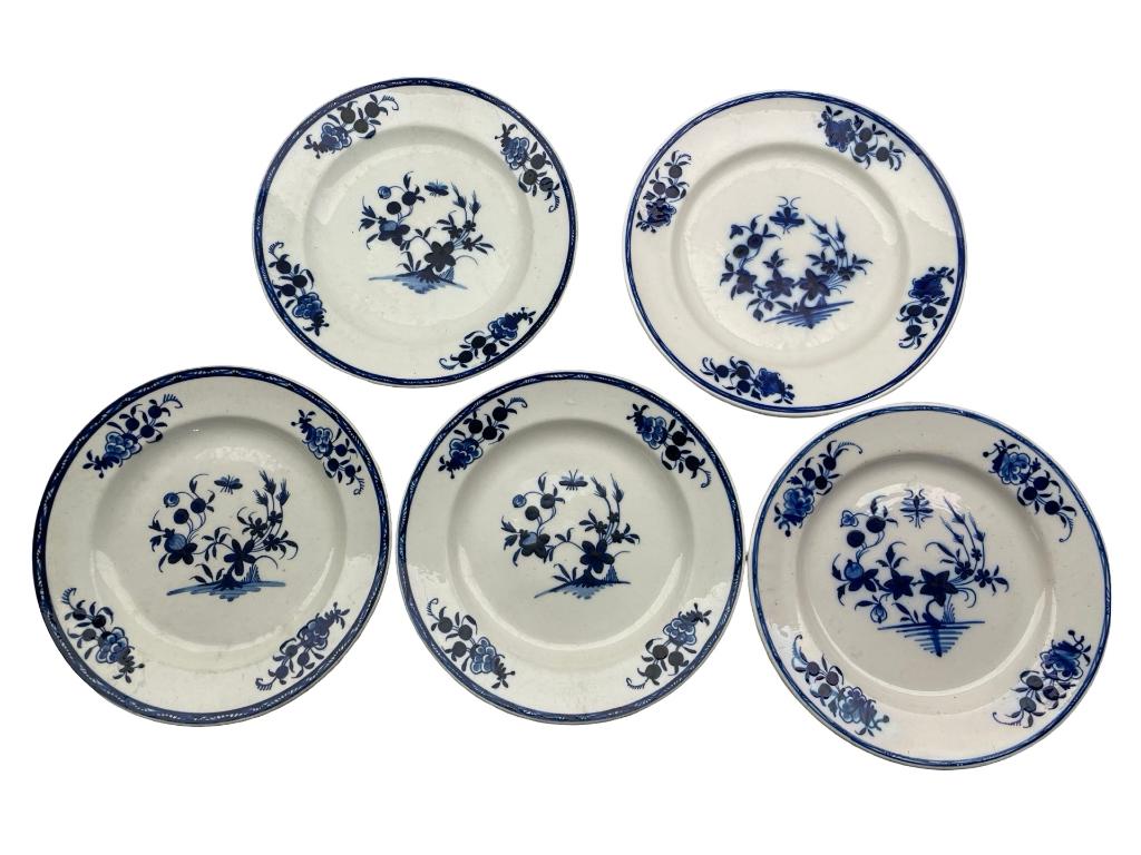 5 assiettes Tournai XVIIIe porcelaine décor à la mouche, Enlèvement ou Envoi