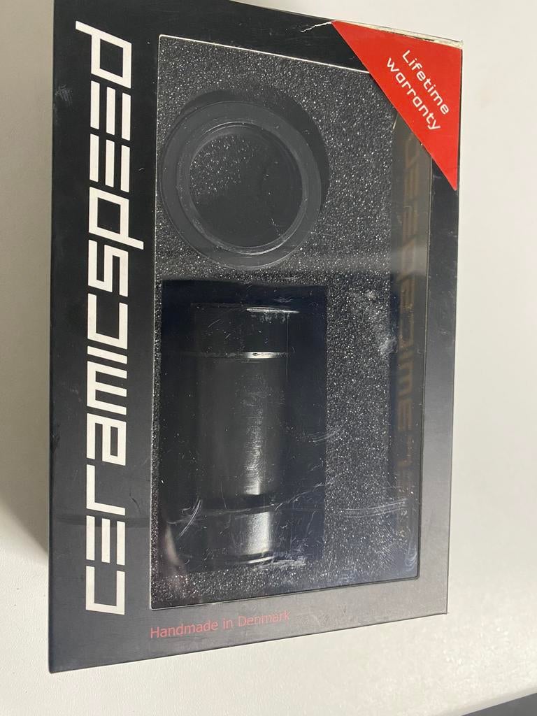 Boîtier de pédalier revêtu CeramicSpeed PF4630, Vélos & Vélomoteurs, Enlèvement ou Envoi, Comme neuf, Autres types