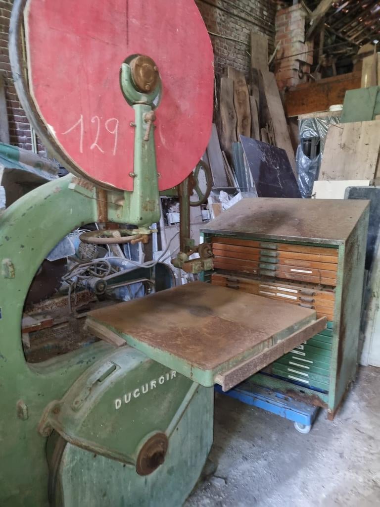 Scie à ruban industrielle Ducuroir pour bois et métal à vend, Enlèvement