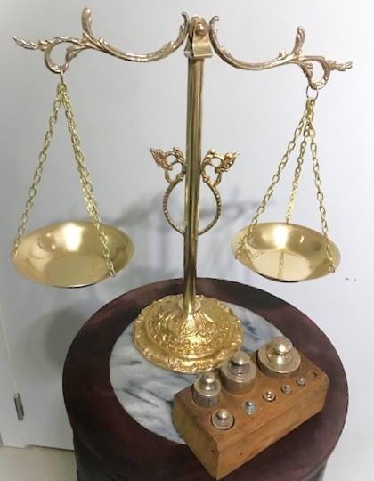 Balance pharmacie &  bloc avec 8 poids Antique ✨😍🤗👌, Antiquités & Art, Antiquités | Bronze & Cuivre, Bronze, Enlèvement ou Envoi