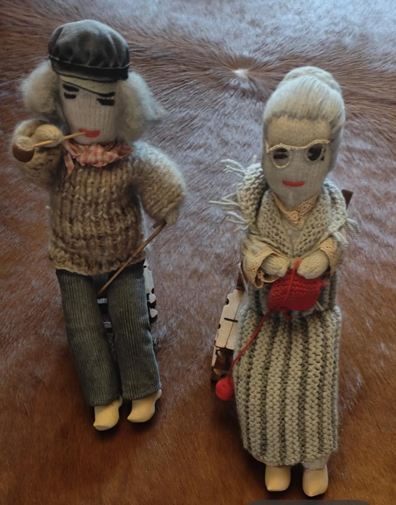 Gebreide poppen, opa en oma., Antiek en Kunst, Ophalen of Verzenden