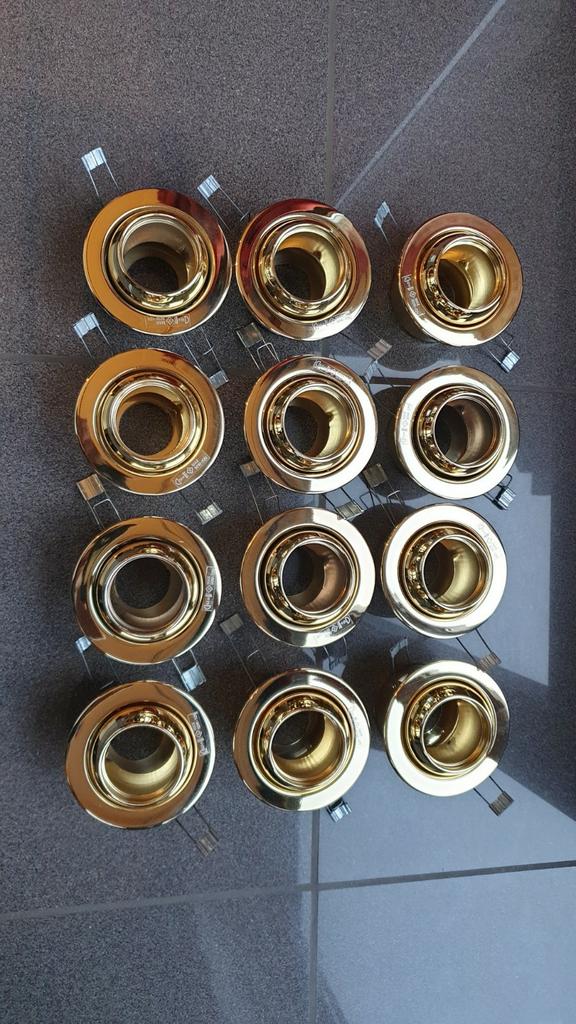 12 spots 12v  in bijna nieuwstaat, Ophalen, Zo goed als nieuw