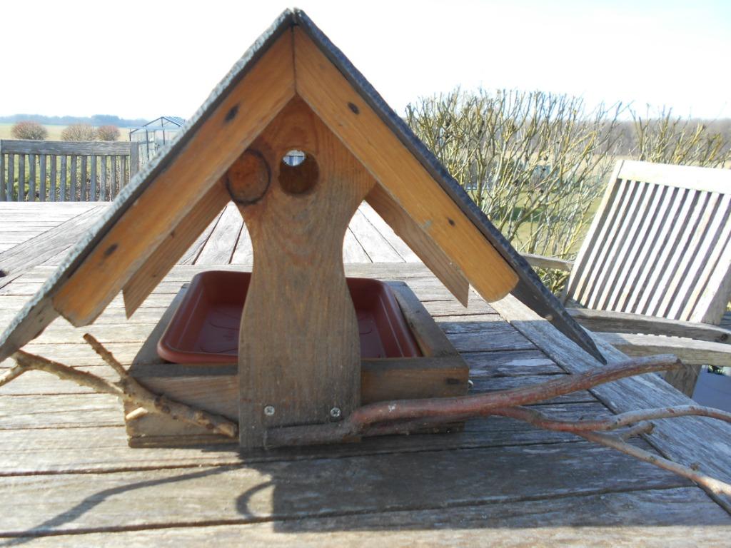 MANGEOIRE pour oiseaux, Dieren en Toebehoren, Vogels | Toebehoren, Gebruikt, Eten en Drinken, Ophalen