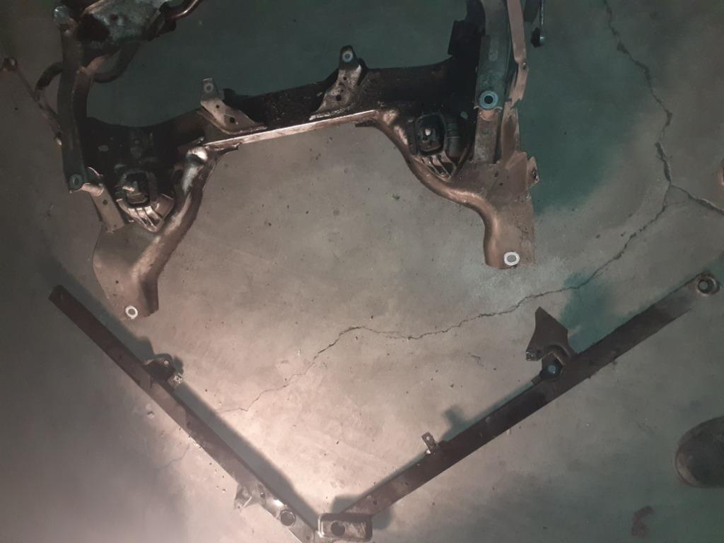 BMW E90 2011, Enlèvement, Avant, BMW