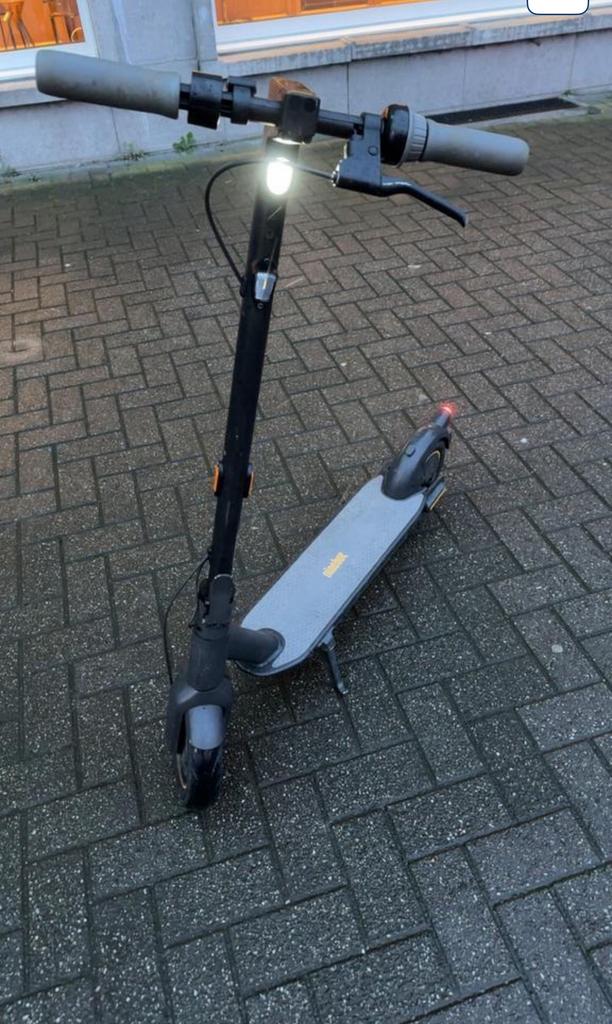 Ninebot g30 max, Fietsen en Brommers, Steps, Ophalen of Verzenden, Zo goed als nieuw