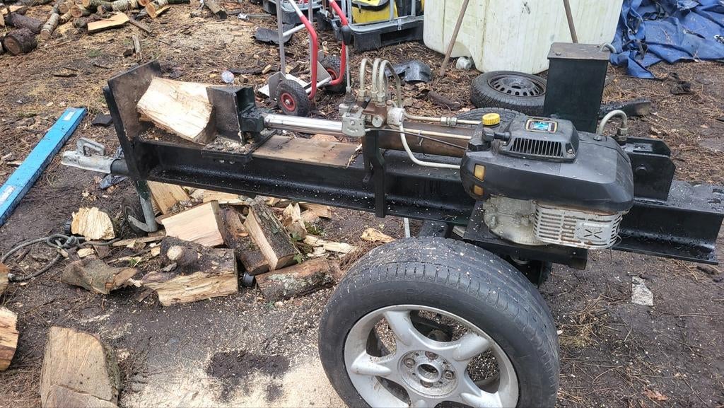 Houtkliever op remorque te huur., Tuin en Terras, Kloofmachines, Ophalen