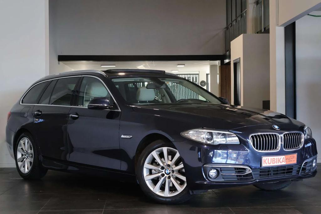 BMW 5 Serie 520 520d Touring Luxury Line Navi CruiseC ZetelV, Auto's, Automaat, 4 cilinders, Blauw, Bedrijf
