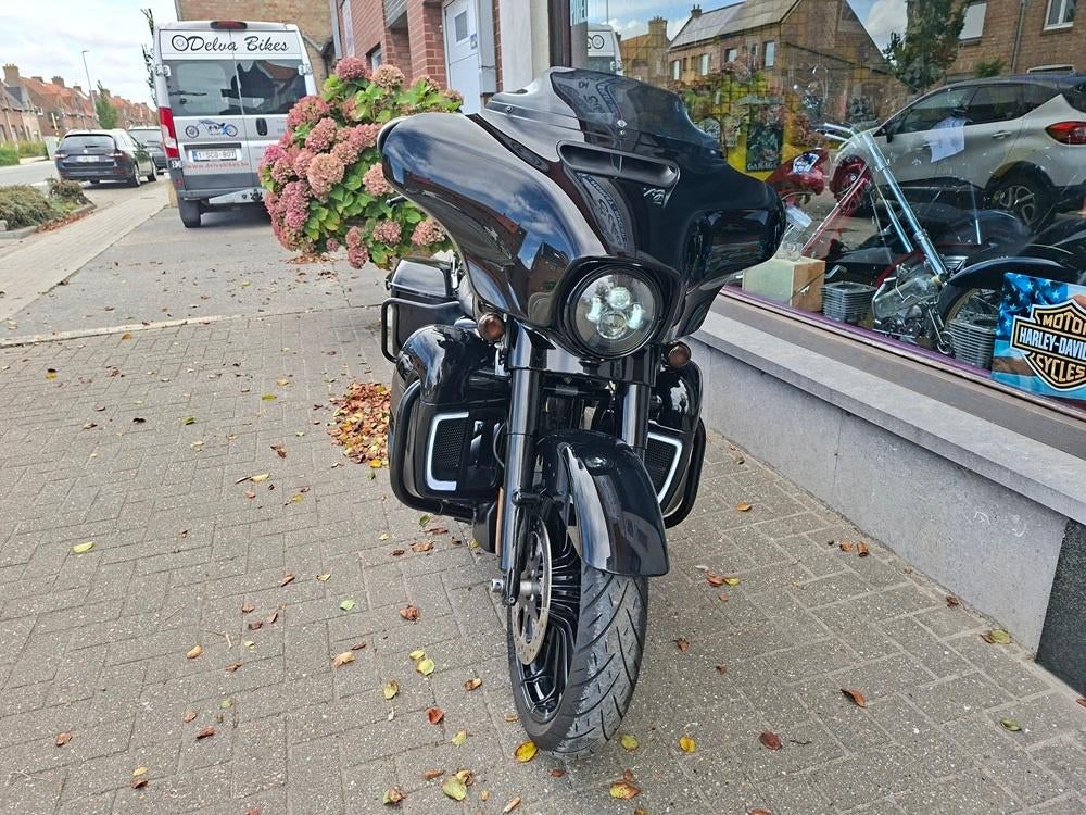 Harley FLHXS Streetglide spec- 2018 - 38332 km - foto 2