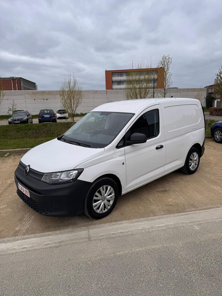 Volkswagen Caddy Te koop/Te ruil, Autos, Euro 6, Boîte manuelle, Noir, Diesel