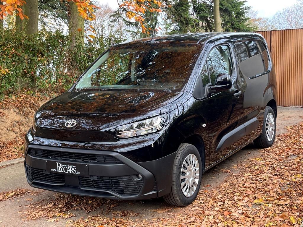Toyota Pro Ace City Navi-Carplay-Cam-3 Zit-Pdc-BT-9j GARANTI, Auto's, Toyota, Voorwielaandrijving, 75 kW, https://public.car-pass.be/vhr/582746f1-af06-45be-9999-22ae7fba28d8
