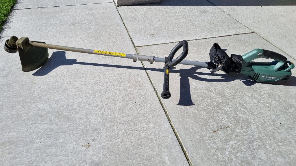 Bosch elektrische bosmaaier AFS 23-37, Tuin en Terras, Ophalen, Gebruikt